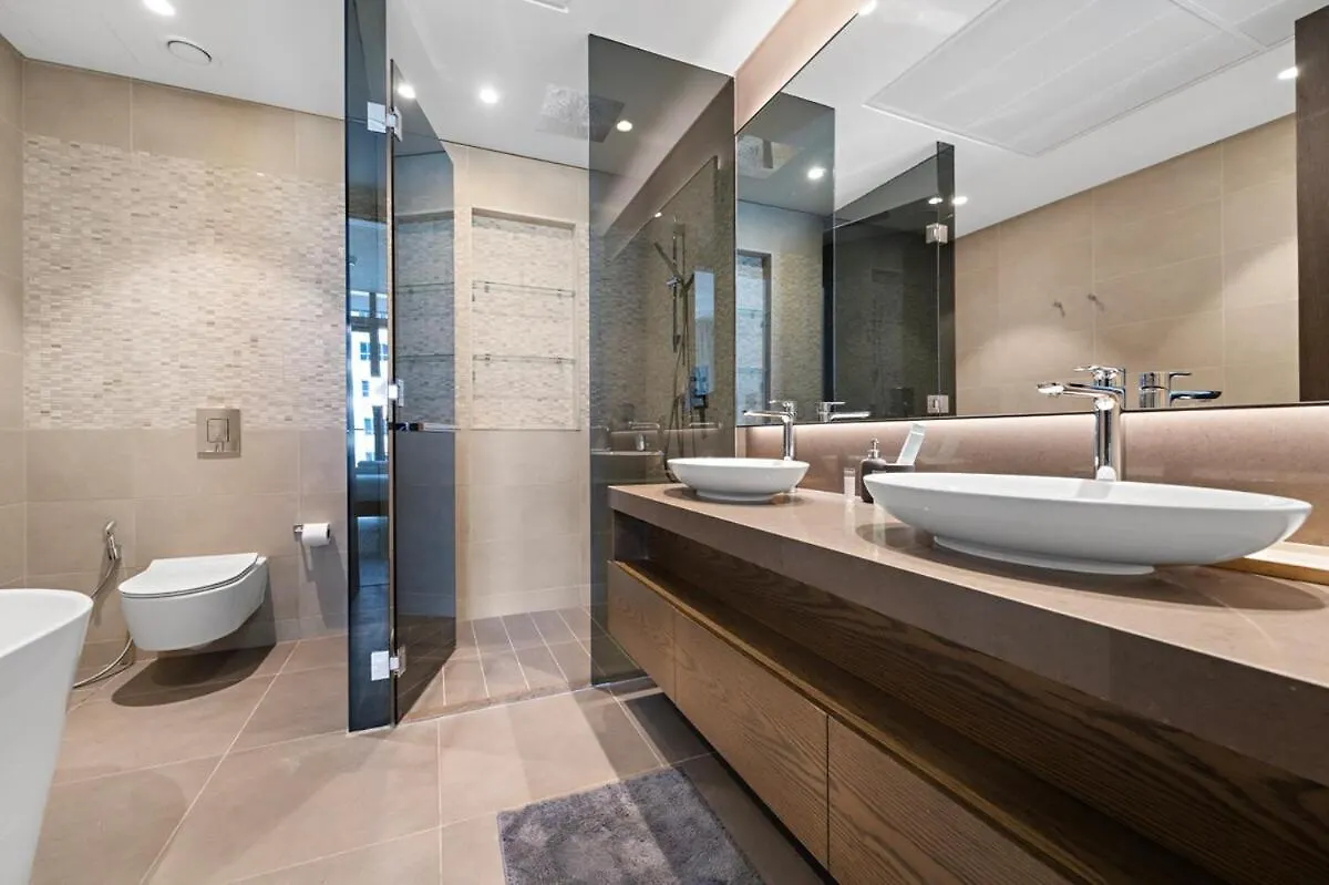 Stonetree - Luxurious 1Br At Jumeirah Living Marina Gate Dubaj