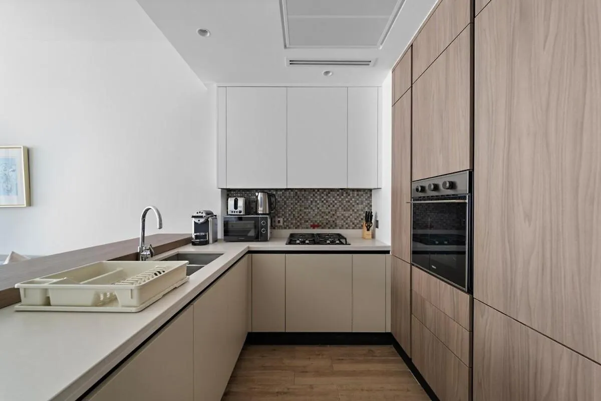 Stonetree - Luxurious 1Br At Jumeirah Living Marina Gate Dubaj 0*,  Zjednoczone Emiraty Arabskie