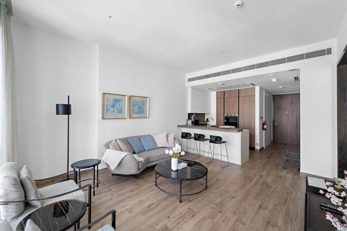 Stonetree - Luxurious 1Br At Jumeirah Living Marina Gate Dubaj